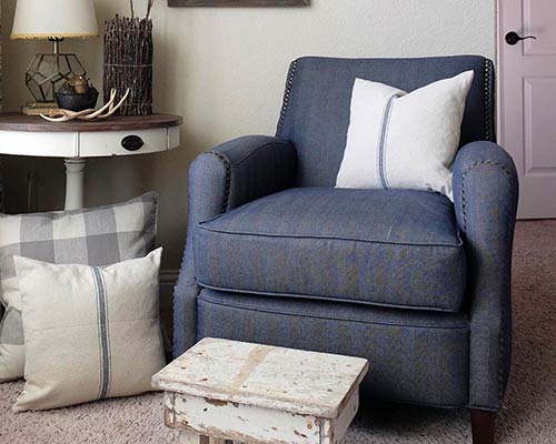 Customer image: Howdy armchair in blue fabric