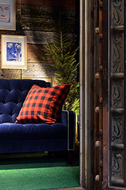 Lincoln sofa in Lapis velvet