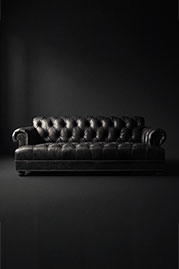 Pembroke sofa in black leather