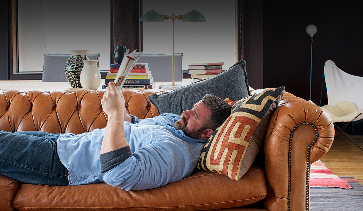 Chesterfield Sofas And Custom Furniture Made In Usa Roger Hazard Roger Chris Home Of The Unboring