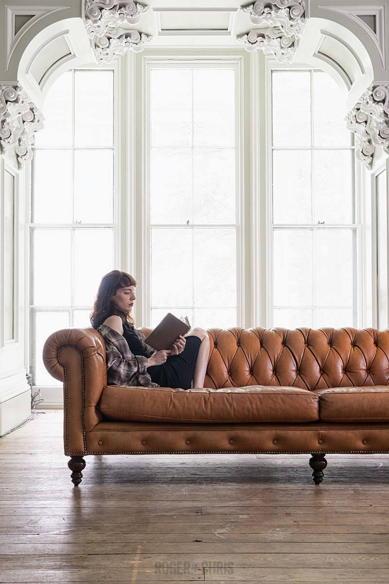 107 Higgins Chesterfield Sofa In Brown