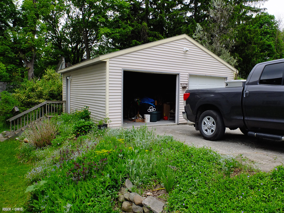 Before of the garage.